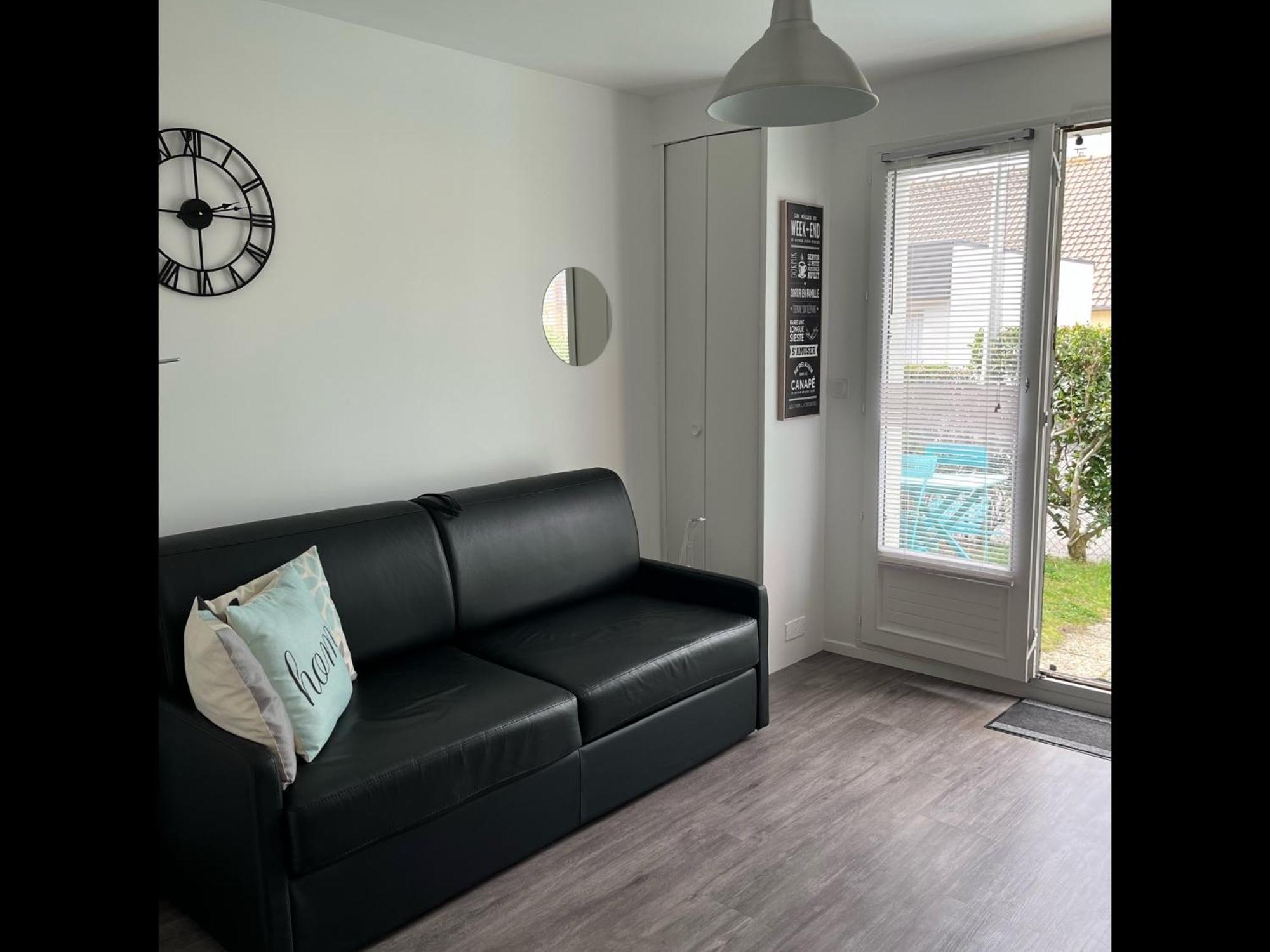 Le Petit Normand - Studio Avec Jardin A 500 M De La Plage Courseulles-sur-Mer Exteriör bild